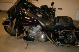 Harley Davidson FLHT standard